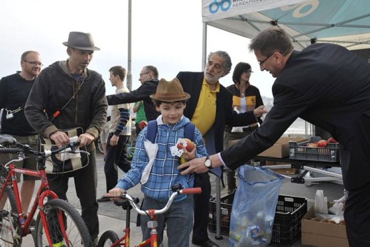Huszonhat helyszínen várták reggelivel a bringásokat országszerte