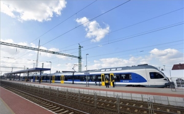 Több új vonat is szolgálatba állhat az esztergomi vonalon uniós támogatással