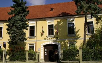 Korszakkincseket mutat be a Duna Múzeum