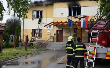 Adománygyűjtést szervez a megyei önkormányzat - FOTÓK