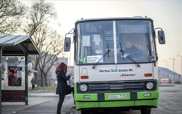 Az első helyijáratok egyike Esztergomban – FOTÓK