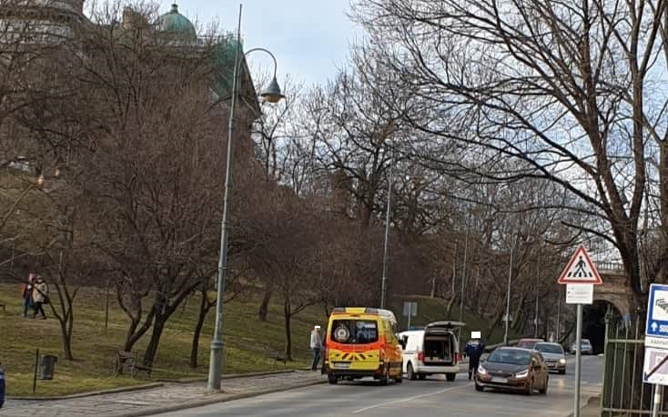 Baleset történt a Bazilika felé