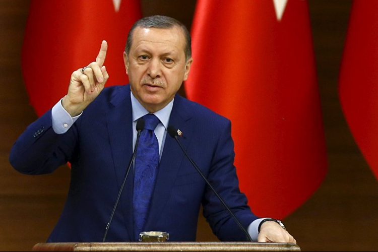 Több tucat újságíró ellen adtak ki elfogatóparancsot Törökországban