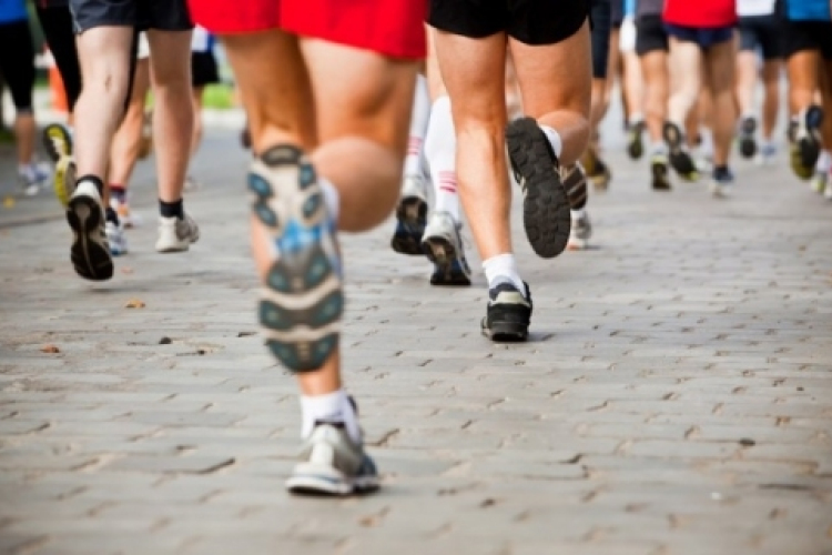 Esztergomban lehet hangolni a Győrtől Budapestig tartó Ultramaratonra