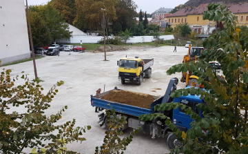 Elkezdődött a Bástya-parkoló felújítása