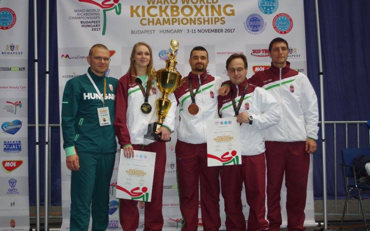 Fantasztikus esztergomi kick-boxos sikerek a vb-n