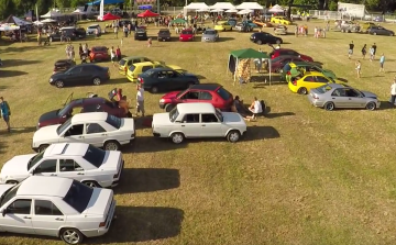 Légi videón a Zsámbéki Tuning Show