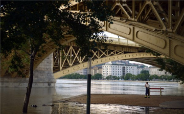 Esztergom, Tát, Szentendre az árvízben - FOTÓK