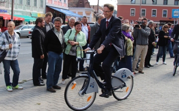 Páratlan esztergomi kerékpár-rendszer - Völner Pál szerint országos példa