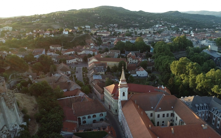 Esztergomot 180 ország 1 milliárd nézője ismerheti meg - VIDEÓ