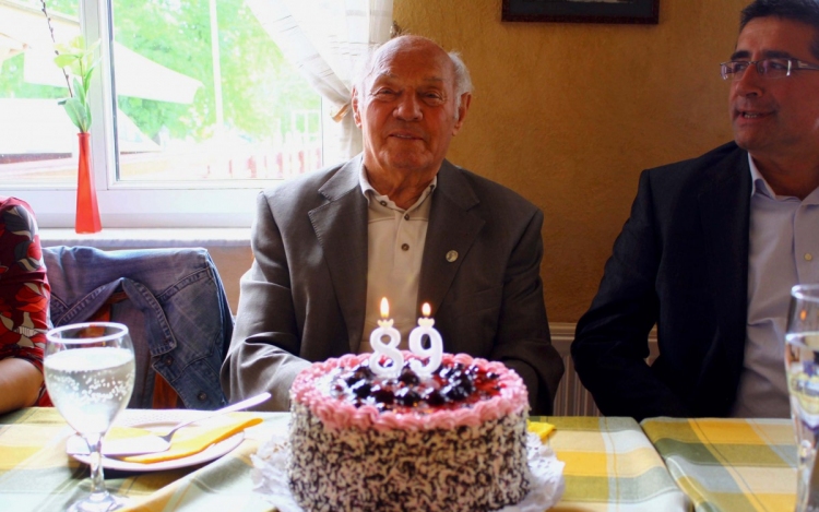 Isten éltesse Buzánszky Jenőt! – 89 éves az Aranycsapat hátvédje