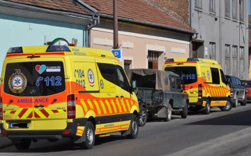 Mentőhelikopter érkezett Esztergomba - VIDEÓ